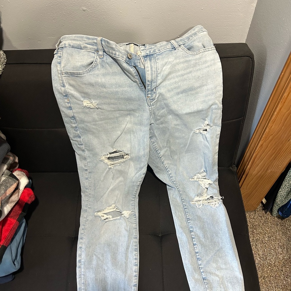 Light Blue Distressed Women's Jeans